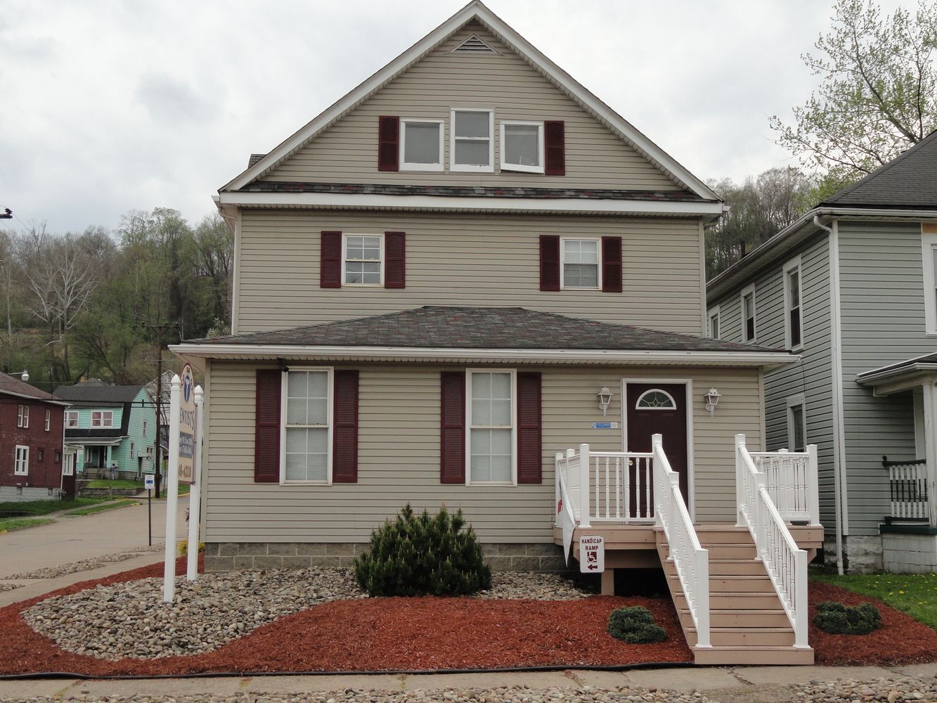 3245 West Street, Weirton, WV 26062